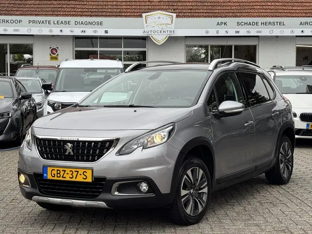 Peugeot 2008 1.2 PureTech GT-line 2019 Benzine 4