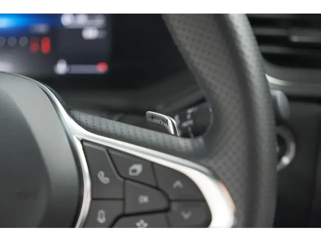 Renault Captur Mild Hybrid 160 techno 2025 Benzine 35