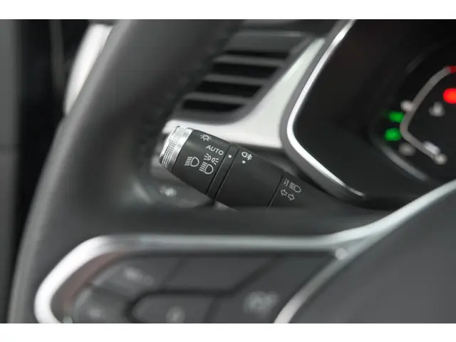 Renault Captur TCe 100 Intens 2020 Benzine 31