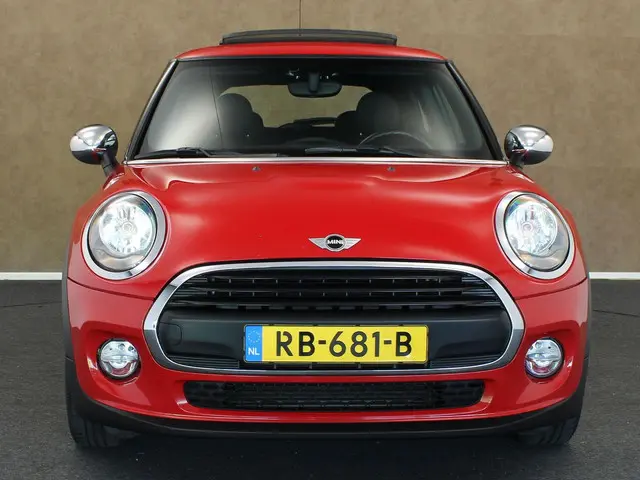 MINI One 1.2 Business 2017 Benzine 8