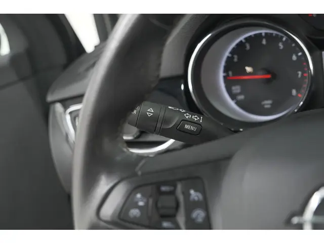 Opel Astra 1.2 Business Edition 2021 Benzine 33