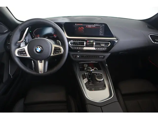 BMW Z4 Roadster sDrive20i 2025 Benzine 12