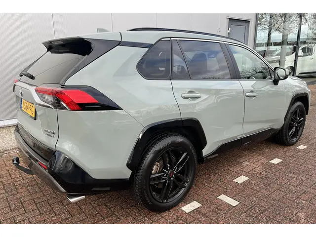 Toyota RAV4 2.5 Hybrid AWD Style 2020 Hybride Benzine 4