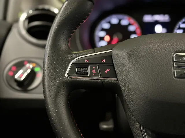 SEAT Ibiza 1.0 EcoTSI FR Connect 2016 Benzine 12