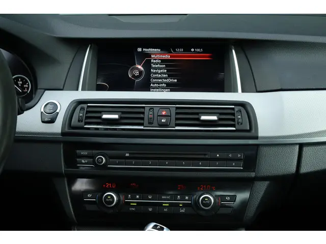 BMW 5 Serie 520i Executive 2014 Benzine 39