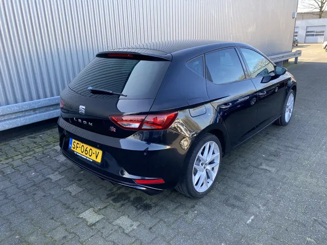 SEAT Leon 1.8 TSI FR Business 2014 Benzine 2