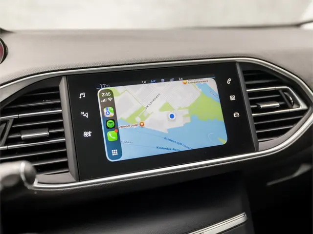 Peugeot 308 SW 1.2 PureTech Sport 2020 Benzine 23