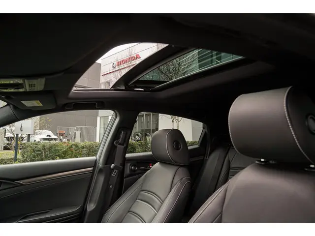 Honda Civic 1.0i VTEC EXECUTIVE 2020 Benzine 10