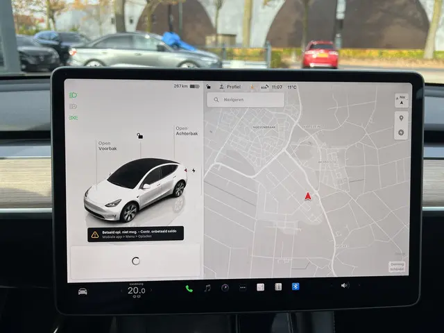 Tesla Model Y Long Range AWD 75 kWh 2022 Elektrisch 16