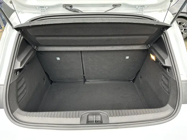 Renault Clio TCe 90 Evolution 2024 Benzine 23