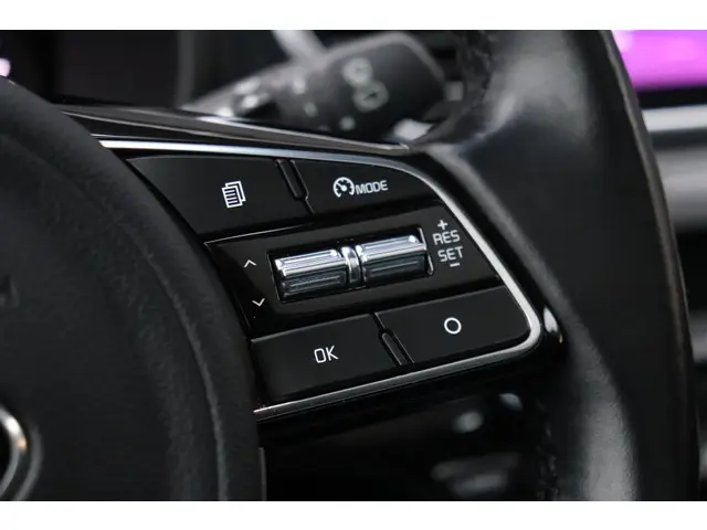 Kia Sportage 1.6 T-GDI Black Edition 2022 Benzine 33