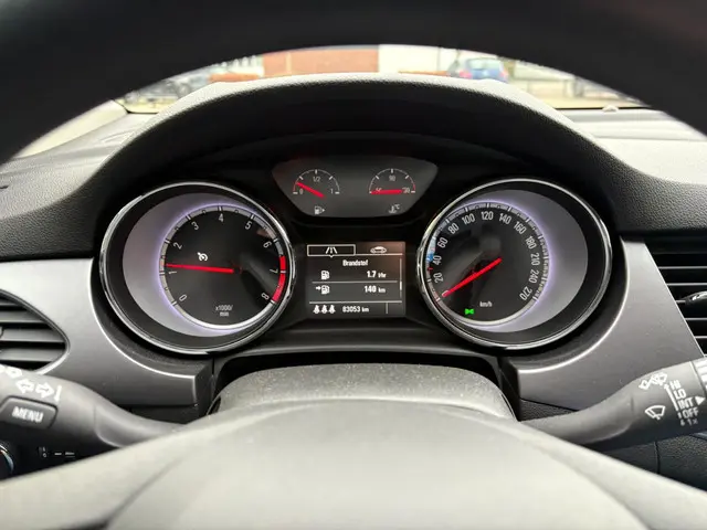 Opel Astra 1.4 2016 Benzine 21