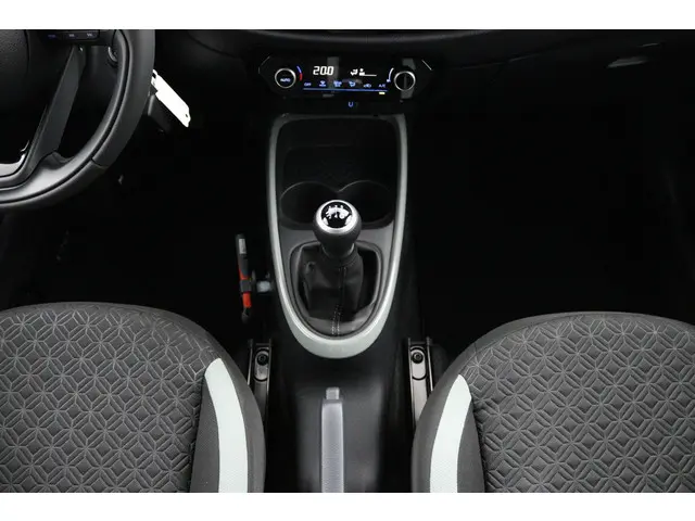 Toyota Aygo X 1.0 VVT-i MT Pulse 2025 Benzine 27