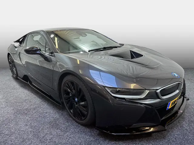 BMW i8 incl BTW Bodykit 2015 Hybride Benzine 9