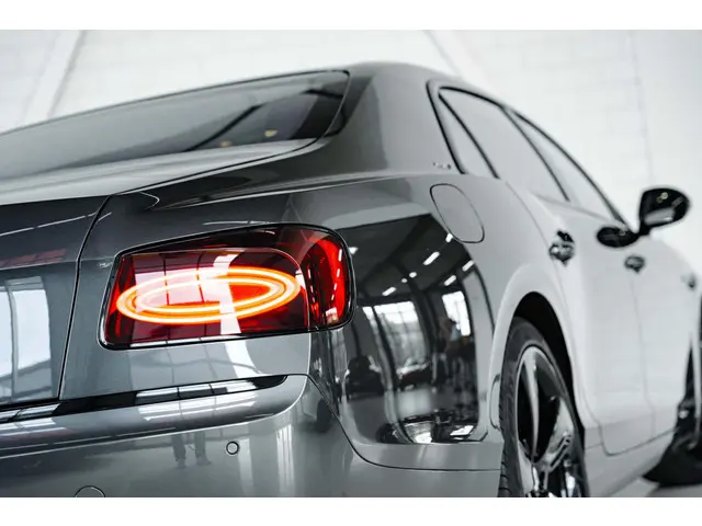 Bentley Flying Spur 6.0 W12 S 2017 Benzine 6