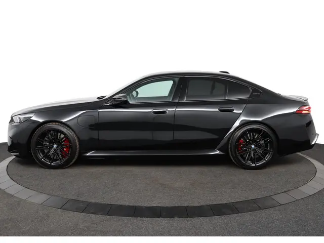 BMW M5 5-serie 2025 Hybride Benzine 3