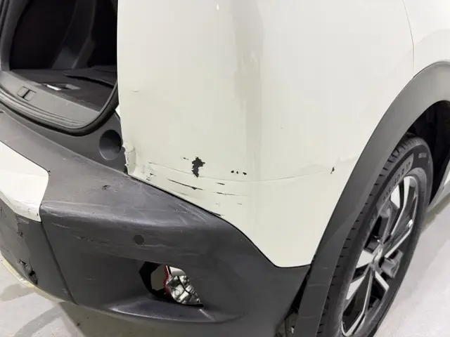 Peugeot 2008 1.2 Blue Lease Allure 2021 Benzine 9