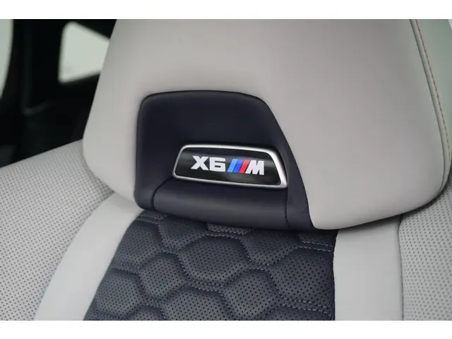 BMW X6 M Competition 2022 Benzine 12