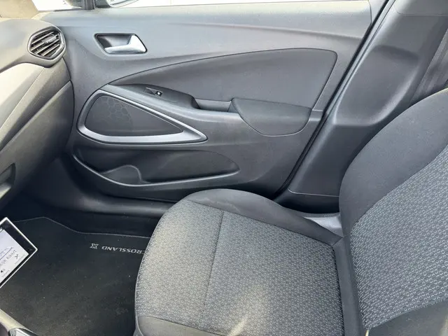 Opel Crossland X 1.2 Online Edition 2018 Benzine 34