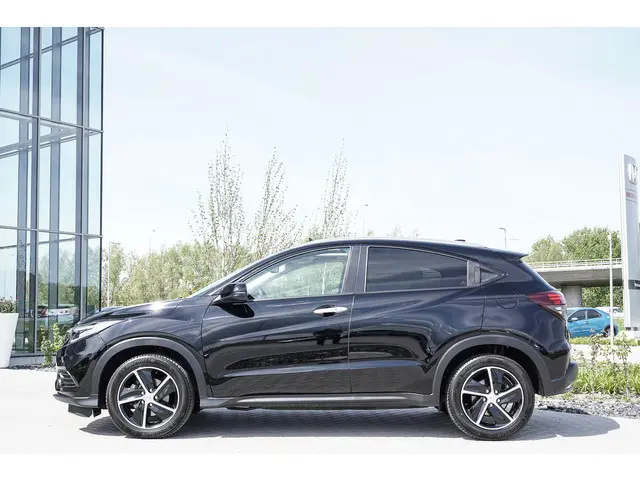 Honda HR-V 1.5i VTEC EXECUTIVE 2019 Benzine 50