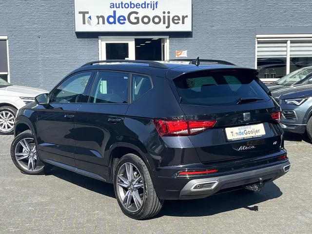 SEAT Ateca 1.5 TSi DSG FR Business Intense 2022 Benzine 4