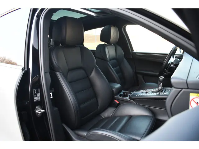 Porsche Macan 2.0 PDK 2019 Benzine 77