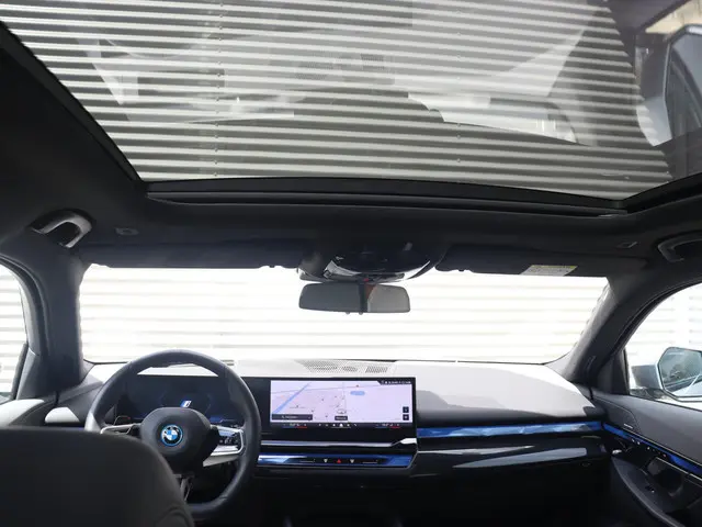 BMW i5 Sedan eDrive40 2024 Elektrisch 35