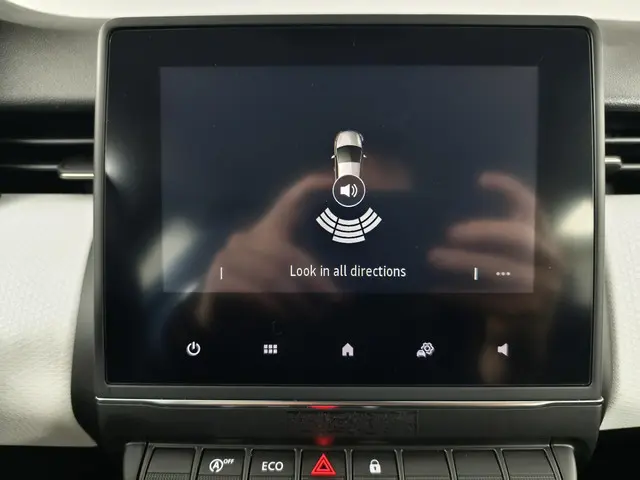 Renault Clio 1.0 TCe 90 Evolution 2023 Benzine 27