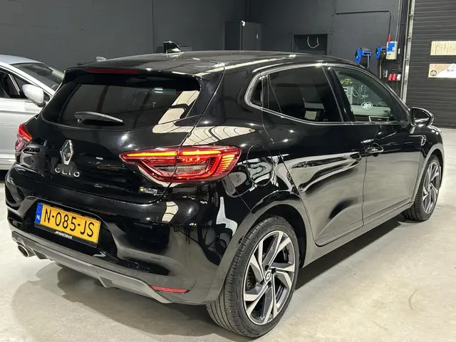 Renault Clio 1.0 TCe R.S. Line 2021 Benzine 2