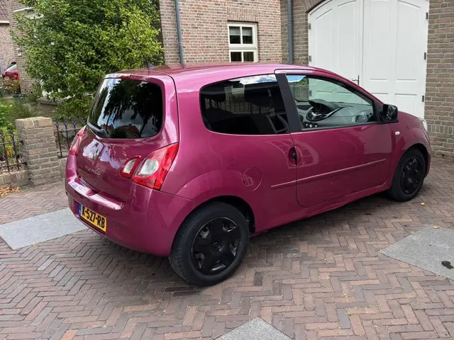 Renault Twingo 1.2 16V Dynamique 2013 Benzine 16