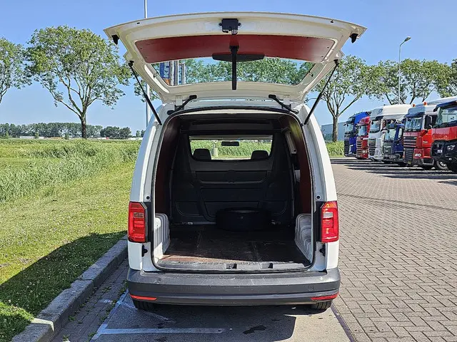 Volkswagen Caddy MAXI 2.0 2017 Diesel 11