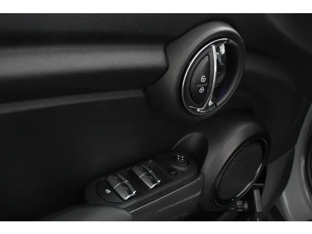 MINI One 1.5 Automaat One Pepper 2020 Benzine 12