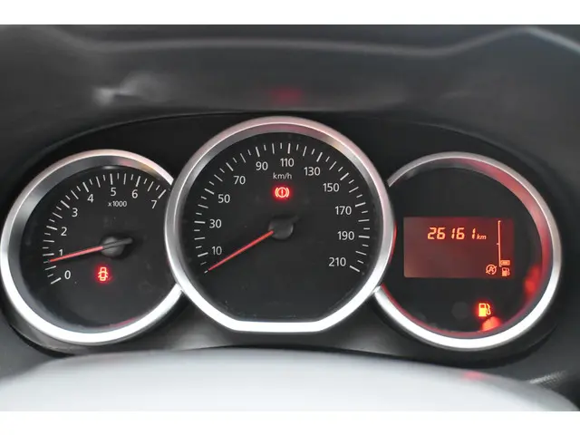 Dacia Duster TCe 130 4x2 Blackshadow 2017 Benzine 16