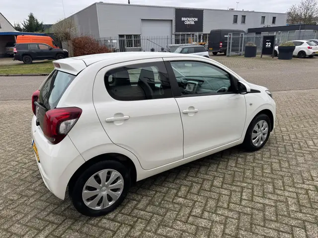 Peugeot 108 1.0 e-VTi Active Airco, Carplay 2014 Benzine 11