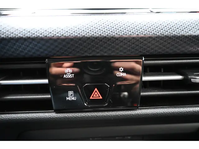 Volkswagen Golf 1.5 TSI 2021 Benzine 22