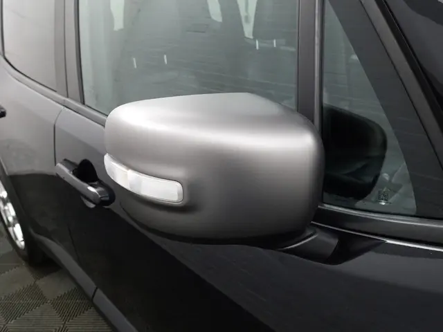Jeep Renegade 1.3T 151pk Freedom Aut- 2019 Benzine 26