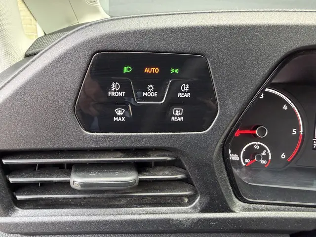 Volkswagen Caddy Cargo 2.0 TDI Comfort 2023 Diesel 41