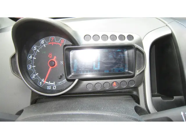 Chevrolet Aveo 1.2 LT 2012 Benzine 10