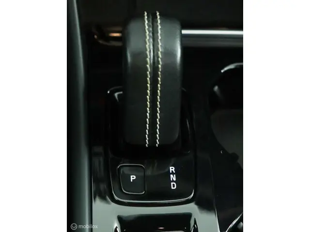 Volvo XC40 2.0 T5 AWD R-Design 2018 Benzine 62