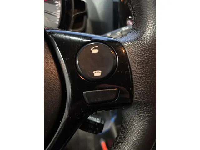 Peugeot 108 1.0 e-VTi Allure 2021 Benzine 14