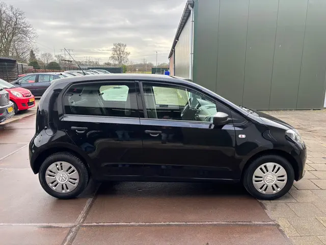 Volkswagen up! 1.0 take up! 5 Deurs Airco 2012 Benzine 10