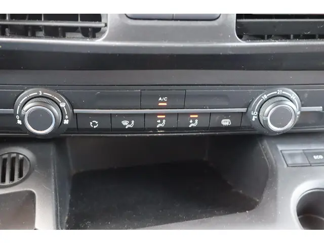 Peugeot Partner 1.5 BlueHDI Premium 2020 Diesel 27