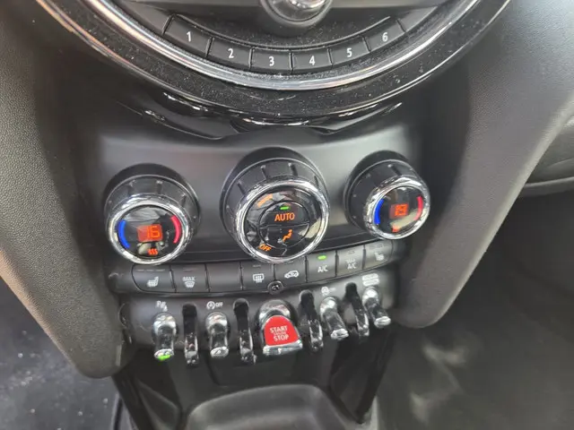 MINI Cooper Mini 1.5 Pepper 2019 Benzine 6