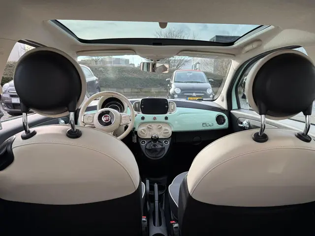 Fiat 500 1.2 Lounge 2019 Benzine 10