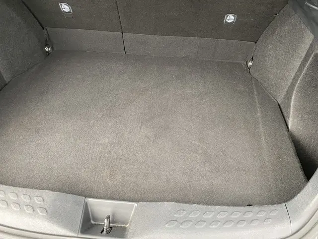 Toyota C-HR 1.8 Hybrid Active 2022 Hybride Benzine 25