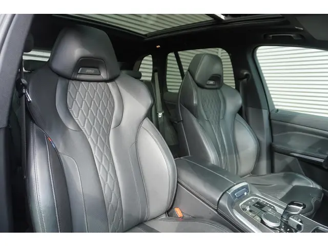 BMW X5 xDrive45e 2023 Hybride Benzine 8