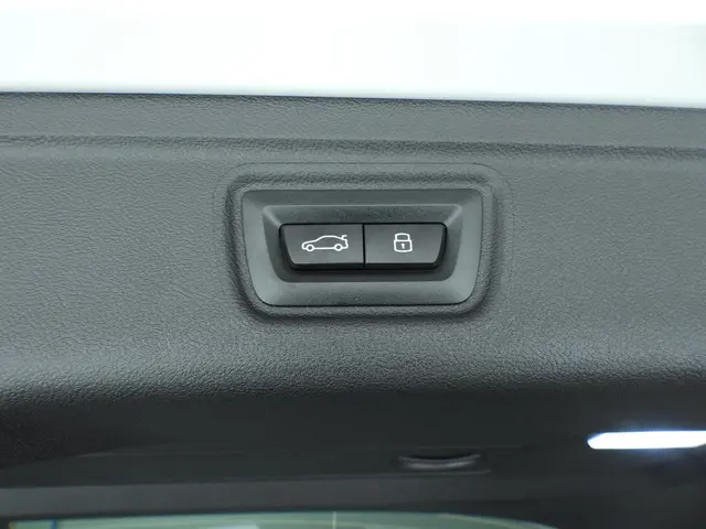 BMW 3 Serie Touring 330e 2026 Hybride Benzine 42