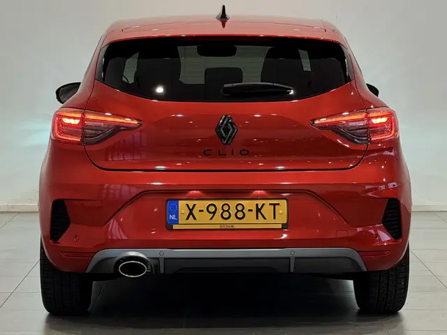 Renault Clio 1.0 TCe 90 Esprit Alpine 2023 Benzine 19