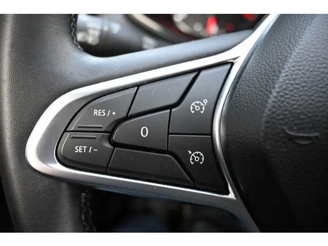 Renault Clio 1.0 TCe Zen 2022 Benzine 29