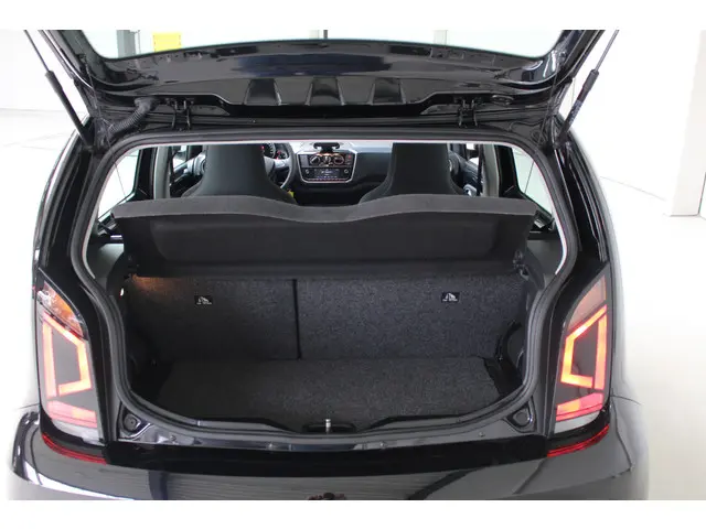 Volkswagen up! 1.0 2022 Benzine 5